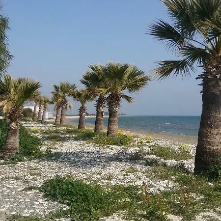 Il Mare Будинок відпочинку Ларнака